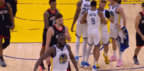 詹姆斯30+15助难救湖人，弗拉格45分成新秀标杆