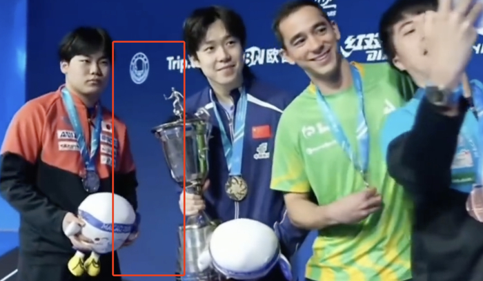 王楚钦逆转松岛辉空夺冠 日本选手赛后冷脸引争